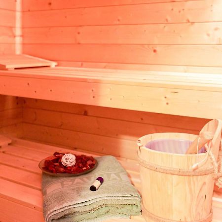 Nice Flat With Sauna Covered Terrace Garden And Tree House For Children Zandt المظهر الخارجي الصورة